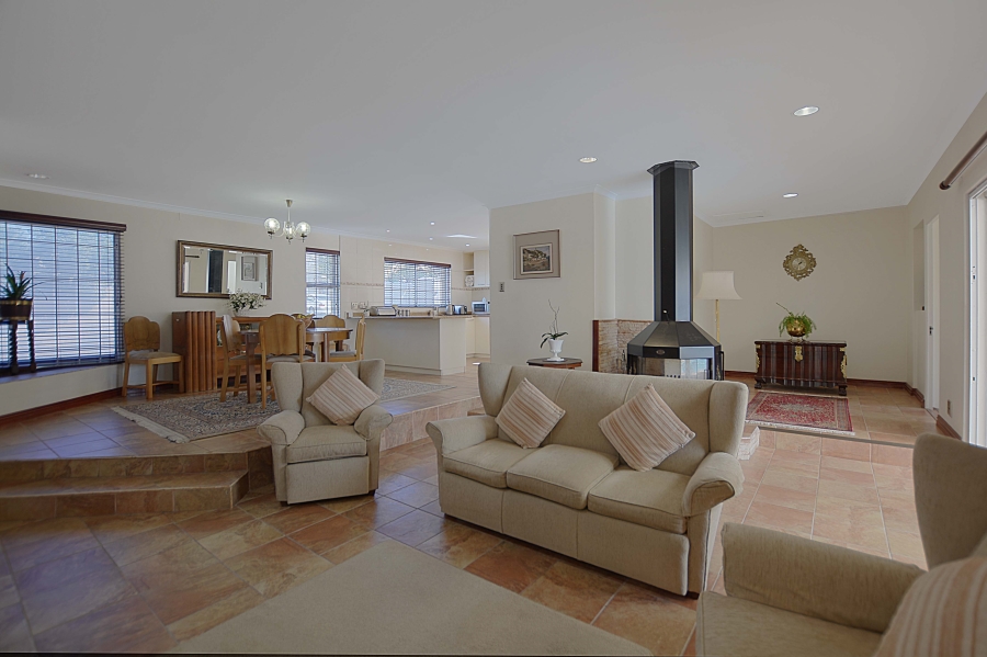 4 Bedroom Property for Sale in West Beach Western Cape